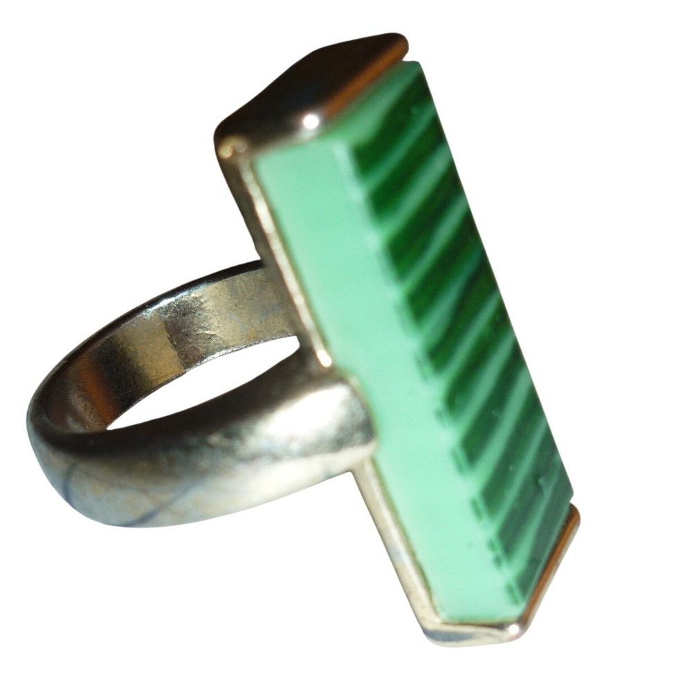 VVintage 1970s Faux Malachite Statement Ring Size 7 Bold Geometric Resin Slab